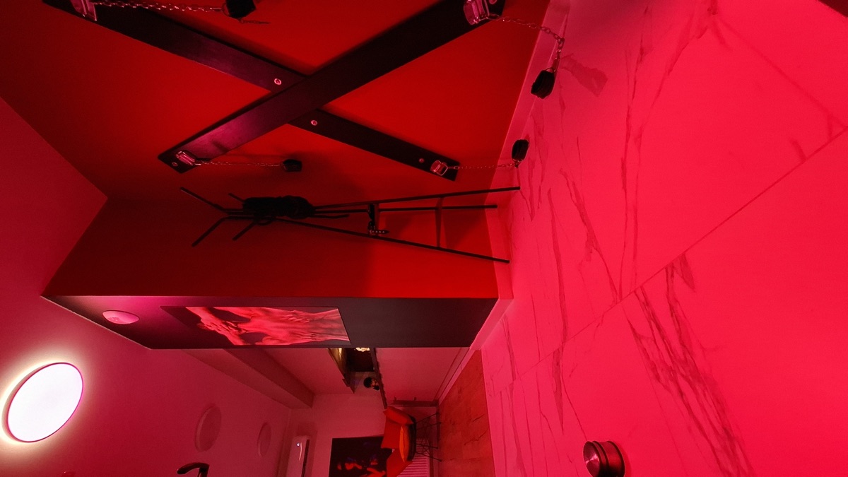 BDSM Apartment — wnętrze 3
